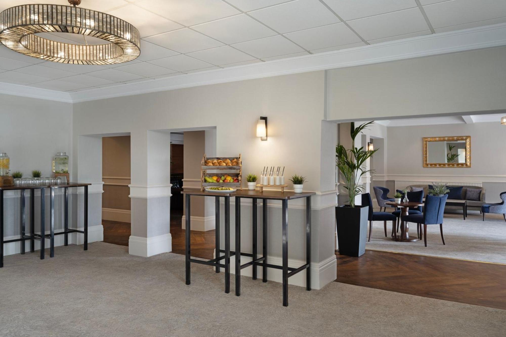 Delta Hotels By Marriott St Pierre Country Club Chepstow Buitenkant foto