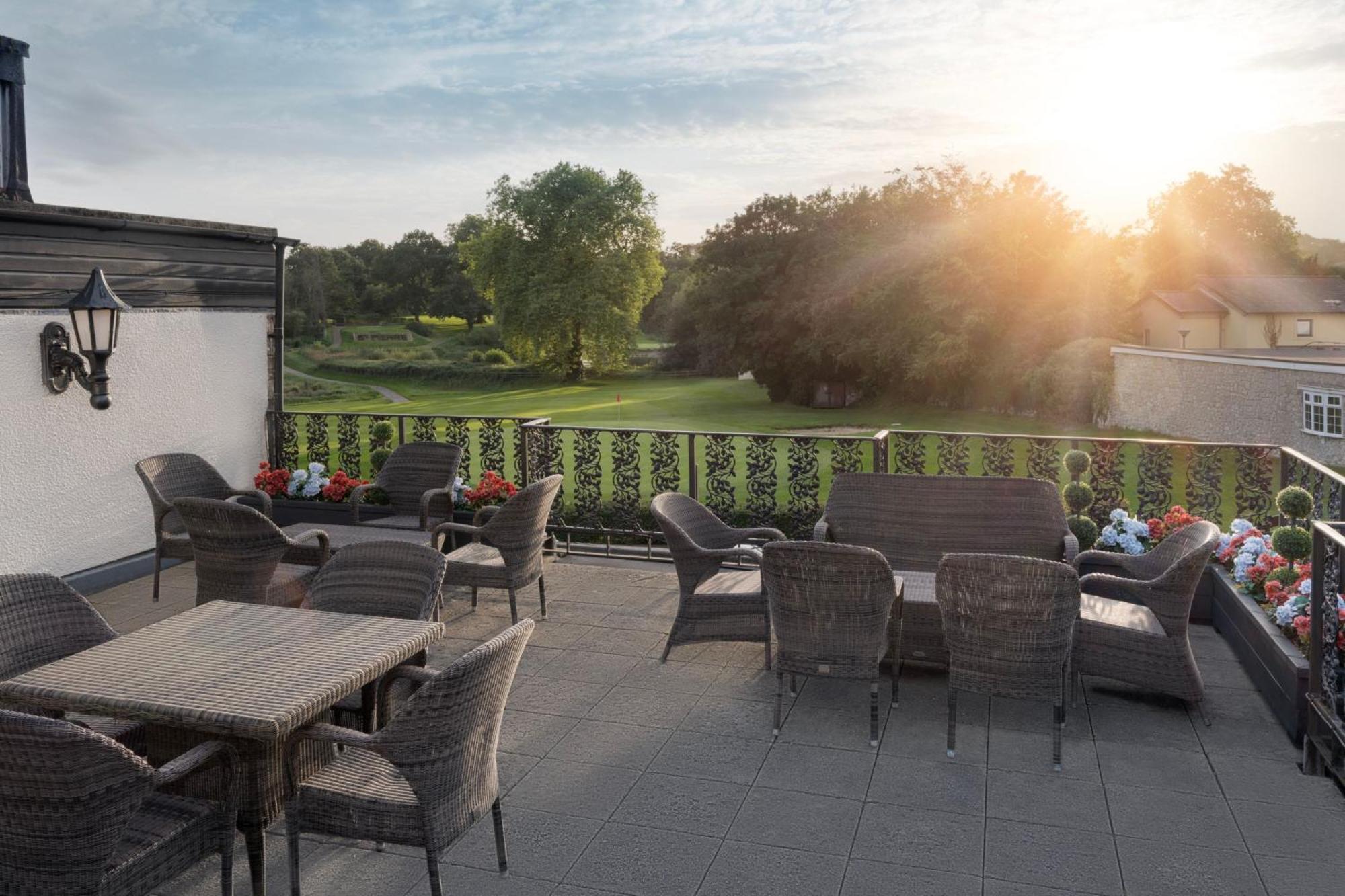 Delta Hotels By Marriott St Pierre Country Club Chepstow Buitenkant foto